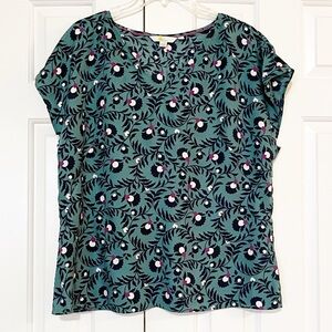 Boden Silk & Viscose Short sleeve Floral Patterned Teal Green & Black Top. 12